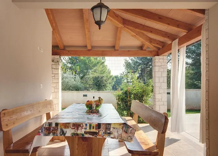 Smrikve Μεντουλίν